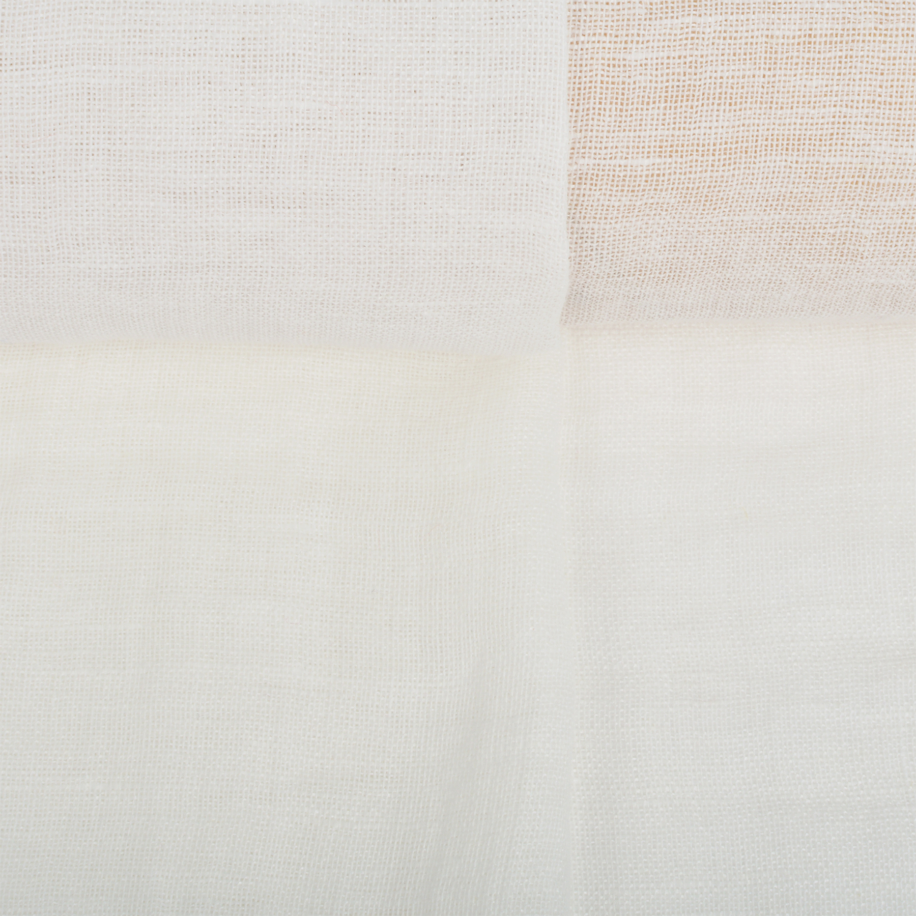Minkštintas pieno baltumo spalvos puslininis audinys, 90 g/m²